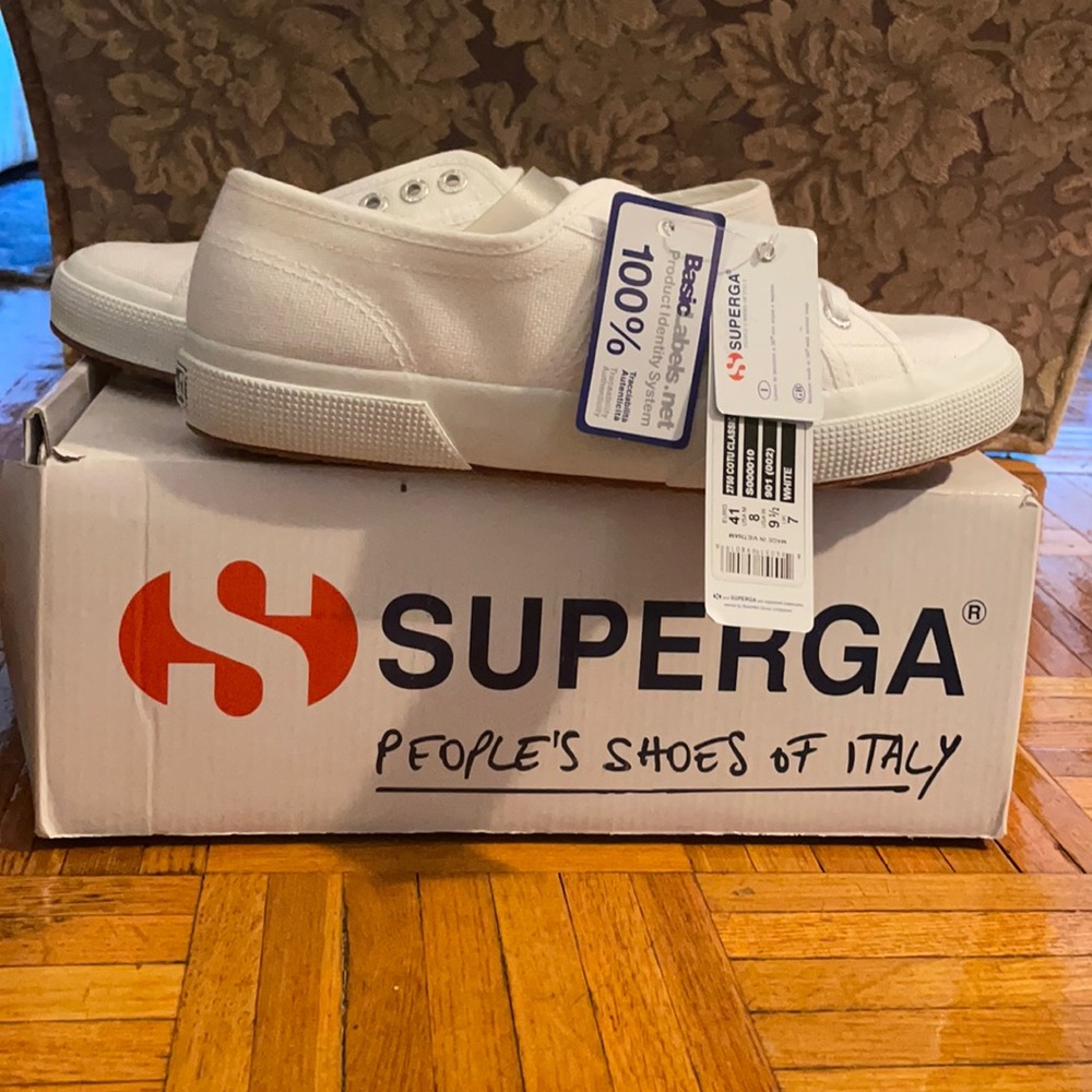 Size 41 / 9.5 Unisex White Superga Sneakers